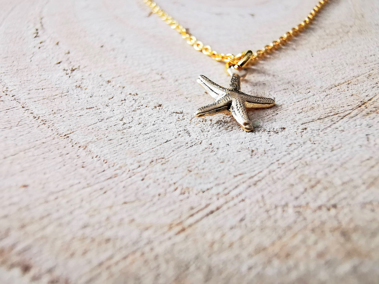 Gold Starfish Pendant Necklace - SKU 1104 - Sophellie Jewellery